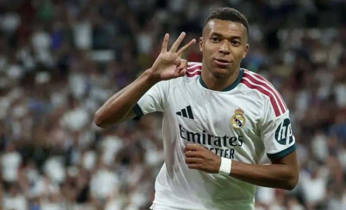 Kylian Mbappe Bersinar, Real Madrid Hancurkan Rayo Vallecano 4-1 di Bernabeu!